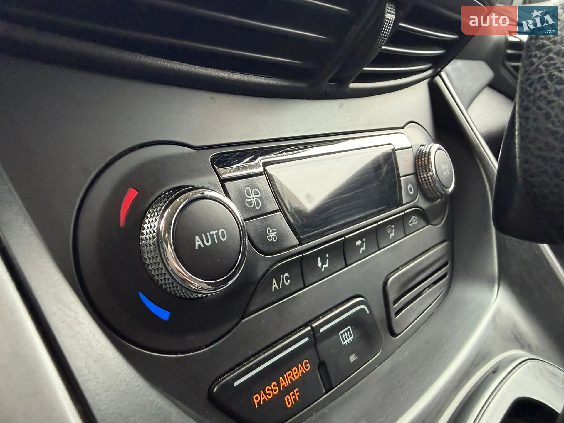 2015 Ford Escape - мініатюра 19