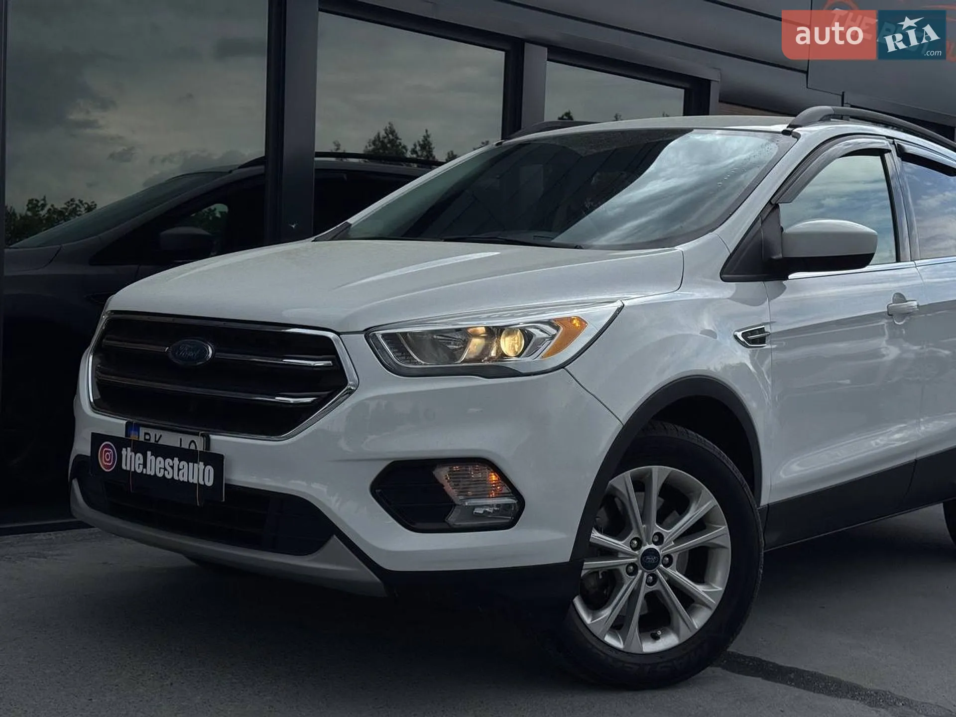 2017 Ford Escape - мініатюра 2