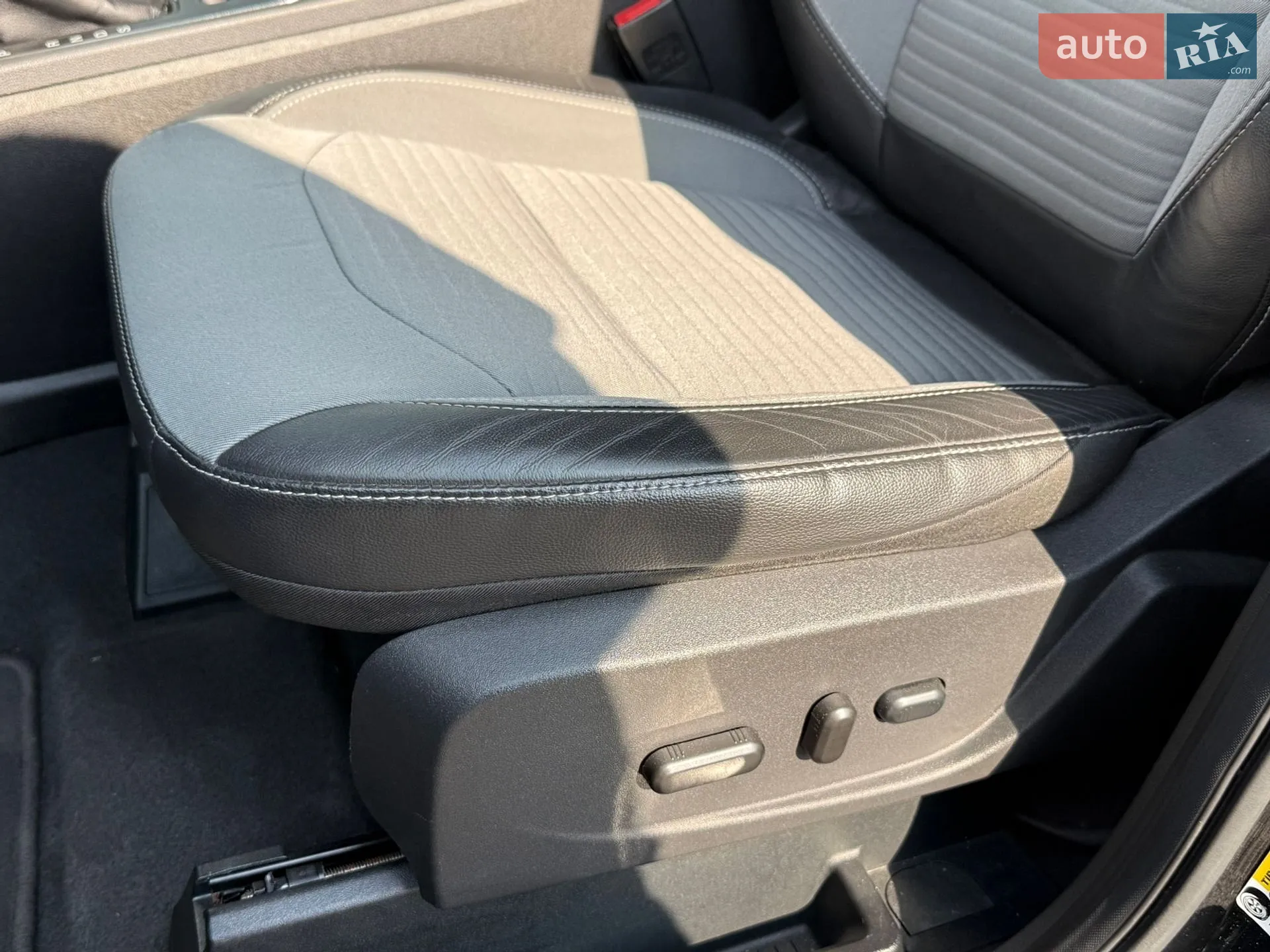 2017 Ford Escape - мініатюра 45