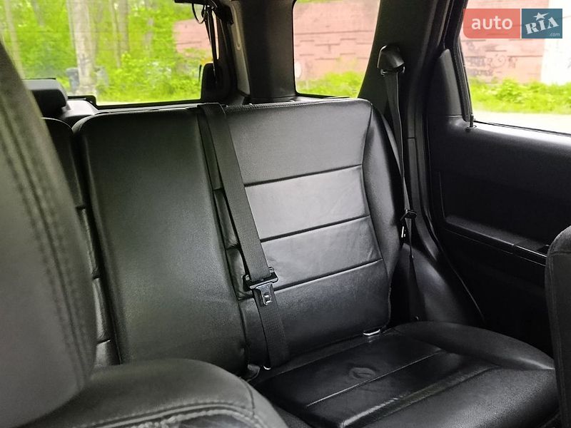 Позашляховик / Кросовер Ford Escape 2011 в Чернігові