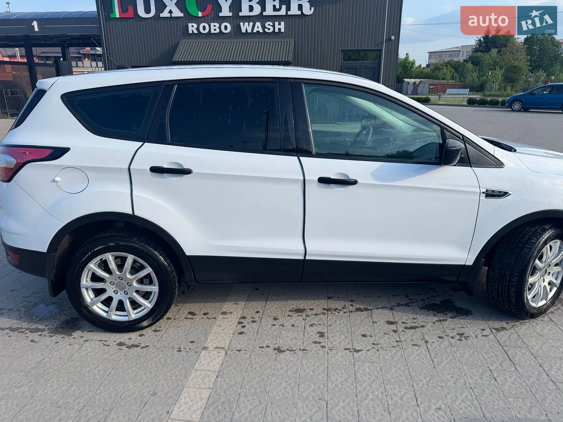2017 Ford Escape - мініатюра 3