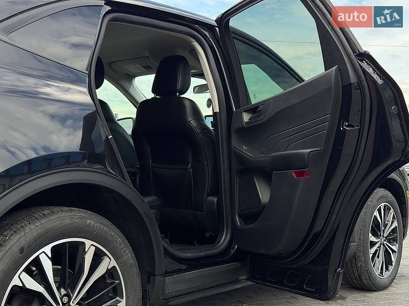 Позашляховик / Кросовер Ford Escape 2022 в Рівному фото 56 Позашляховик / Кросовер Ford Escape 2022 в Рівному