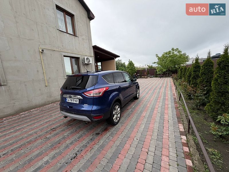 Внедорожник / Кроссовер Ford Escape 2013 в Черкассах