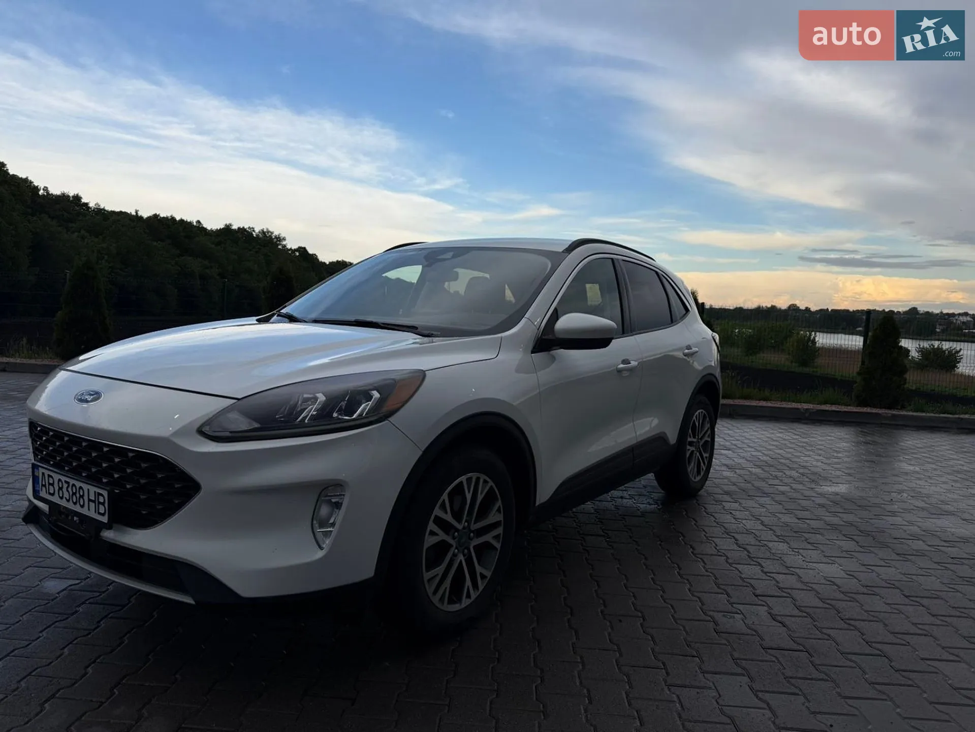 2021 Ford Escape - мініатюра 2