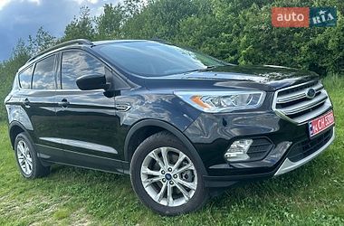 Позашляховик / Кросовер Ford Escape 2018 в Стрию