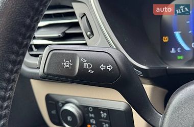 Позашляховик / Кросовер Ford Escape 2020 в Рівному