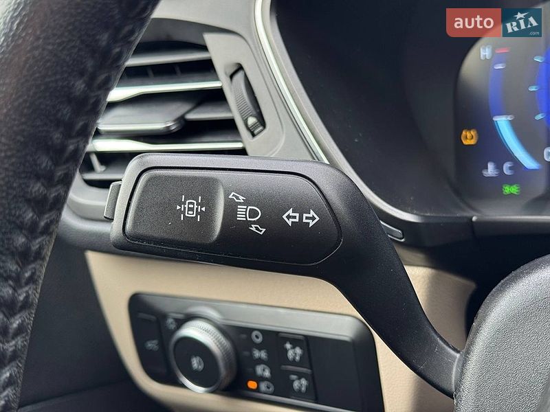 Позашляховик / Кросовер Ford Escape 2020 в Рівному