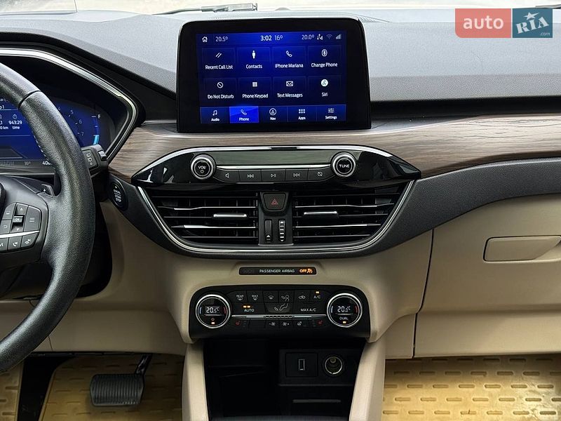 Позашляховик / Кросовер Ford Escape 2020 в Рівному