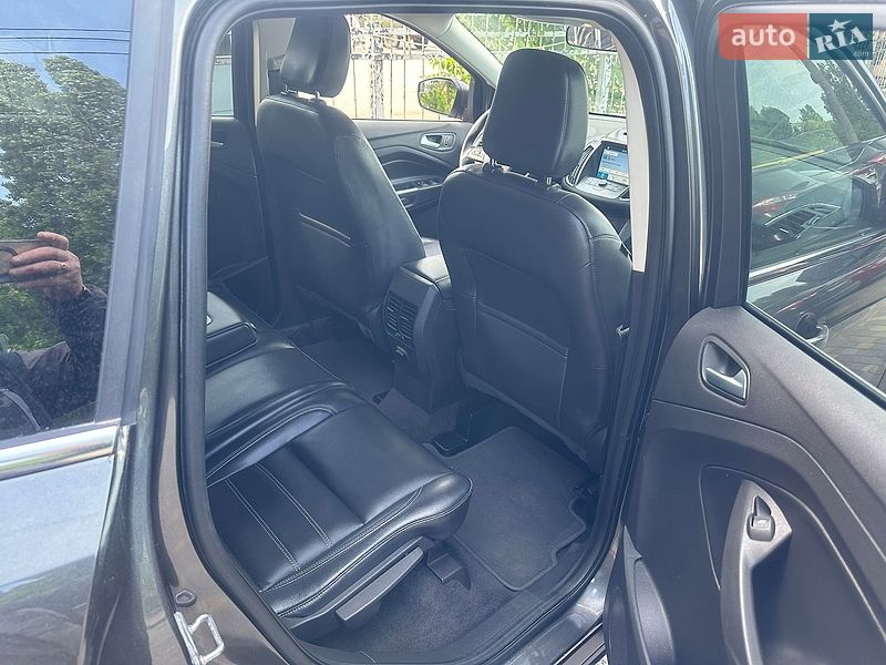 Внедорожник / Кроссовер Ford Escape 2018 в Одессе