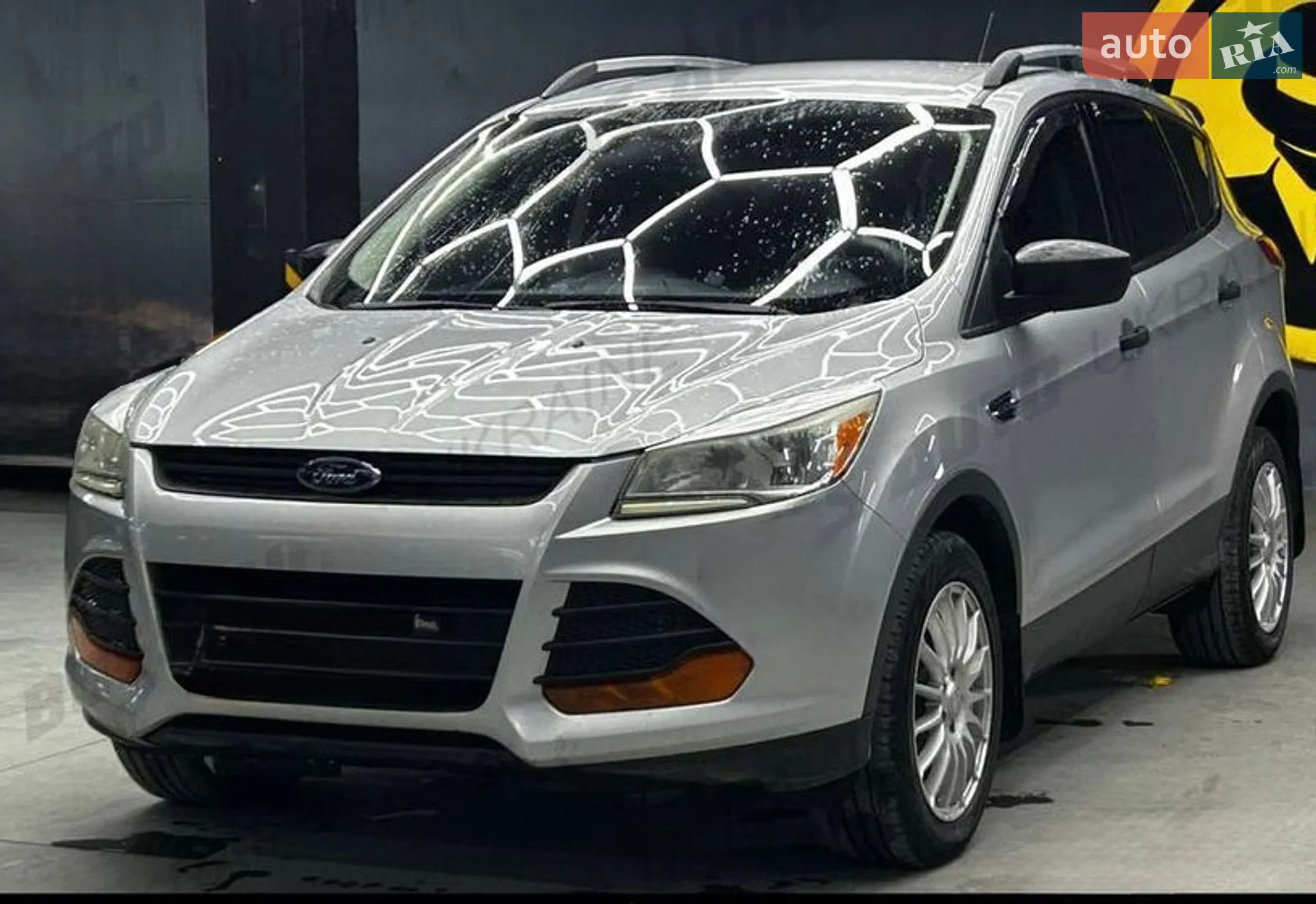 2012 Ford Escape - мініатюра 3
