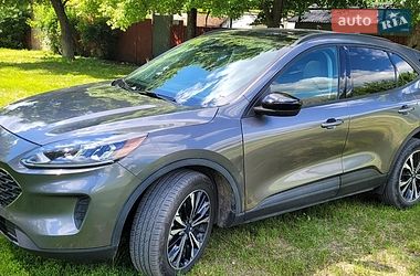 Внедорожник / Кроссовер Ford Escape 2021 в Сумах