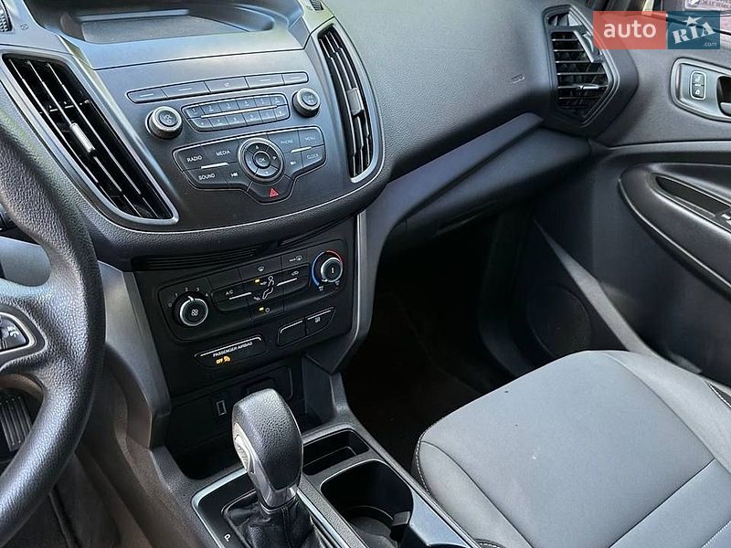Внедорожник / Кроссовер Ford Escape 2019 в Виннице