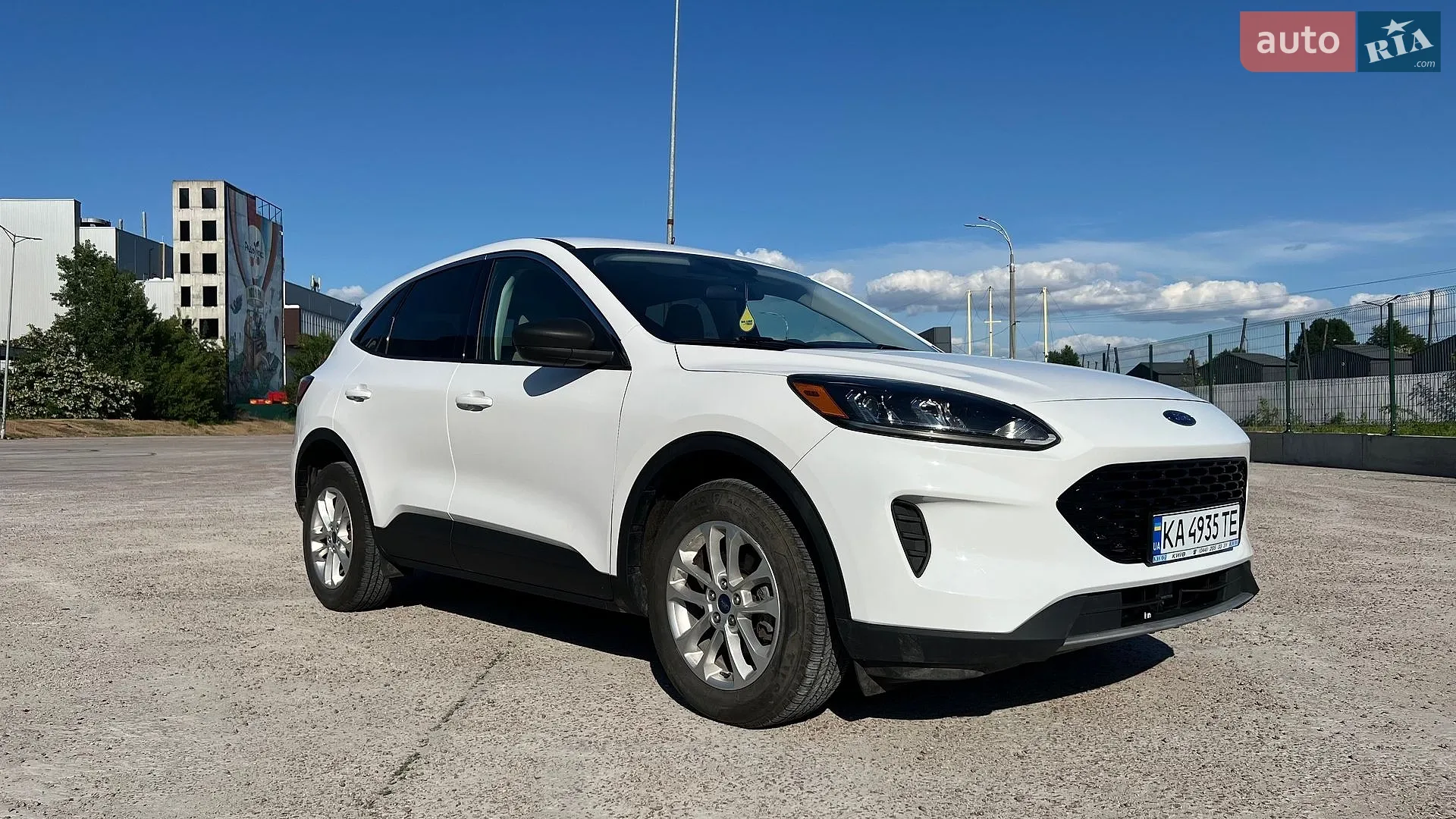 2022 Ford Escape - фото 1