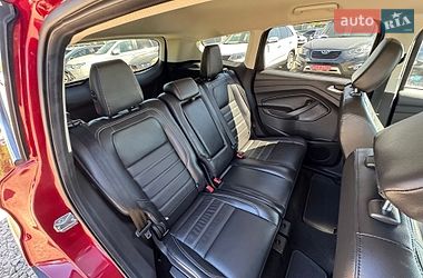 Внедорожник / Кроссовер Ford Escape 2017 в Стрые