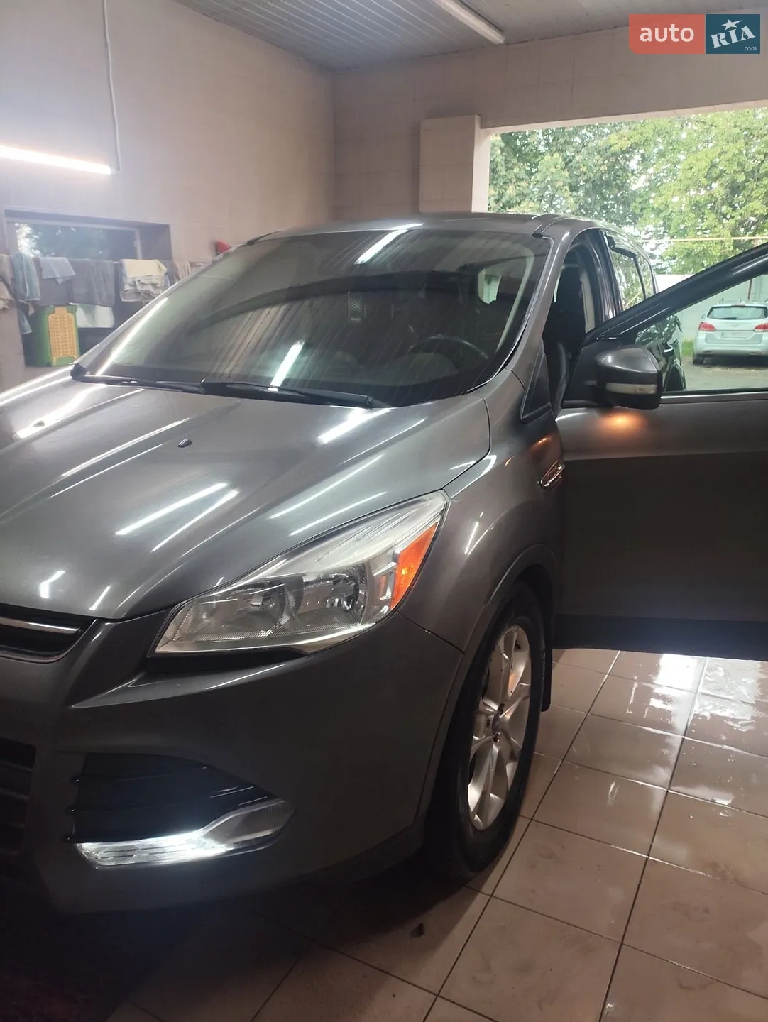 2012 Ford Escape - мініатюра 3