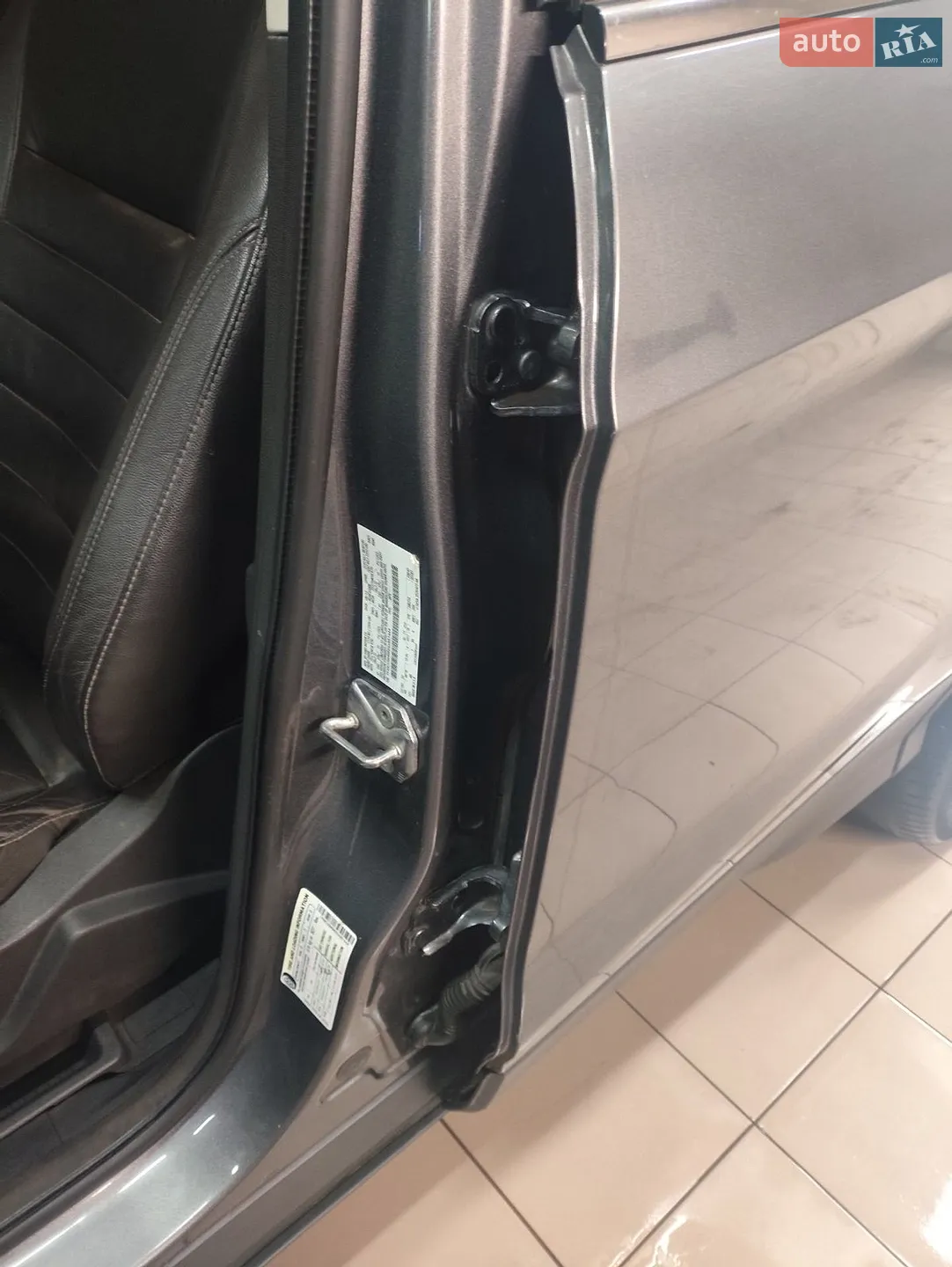 2012 Ford Escape - мініатюра 16