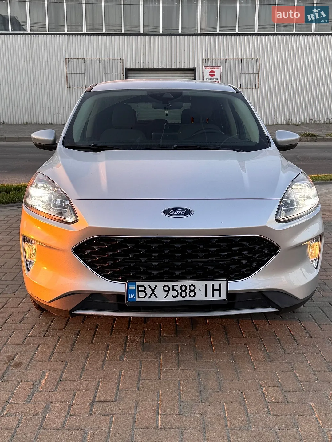 2020 Ford Escape - мініатюра 2