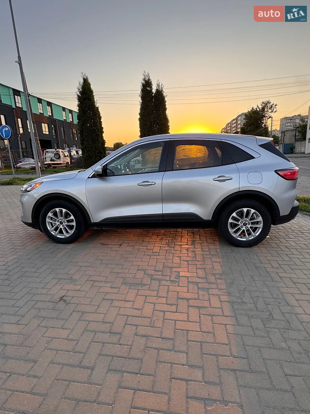 2020 Ford Escape - мініатюра 3