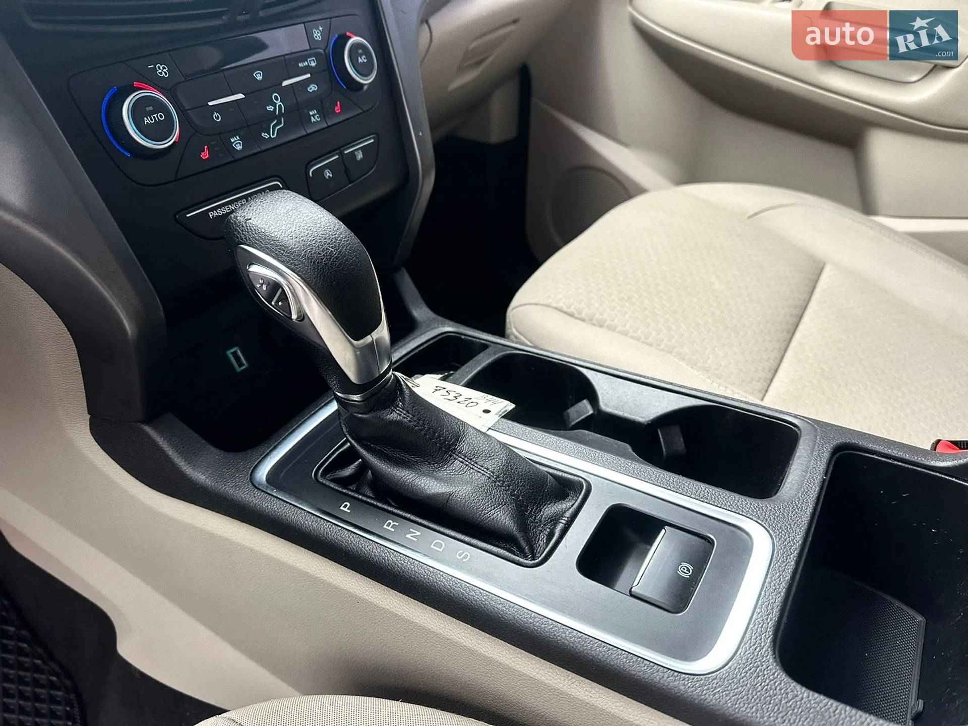 2019 Ford Escape - мініатюра 11
