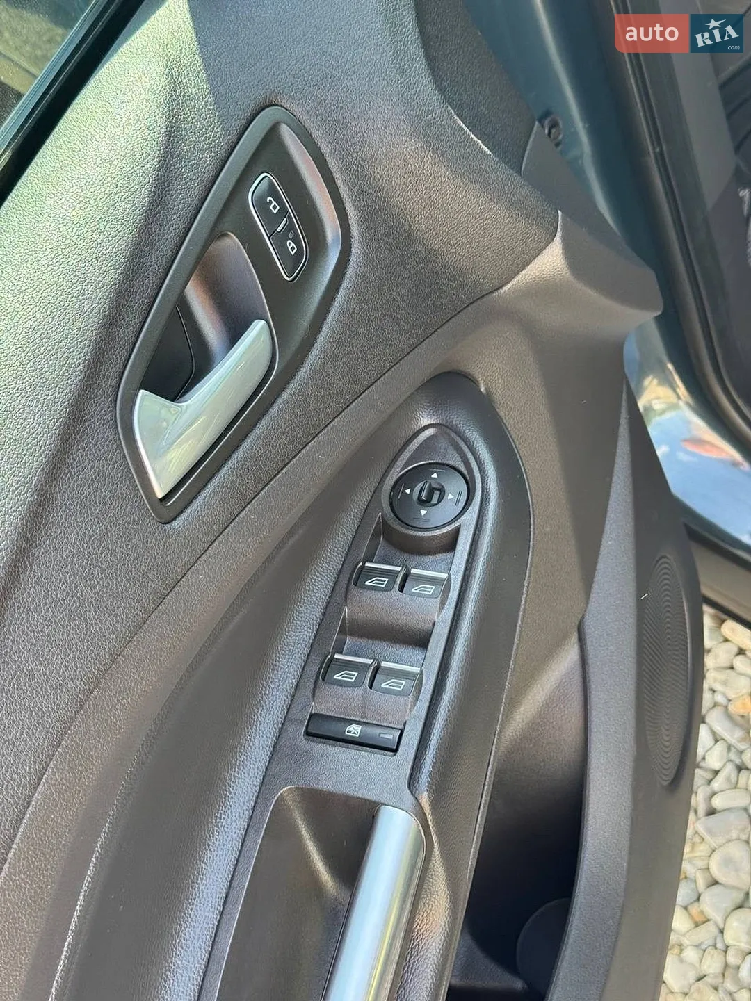 2019 Ford Escape - мініатюра 28