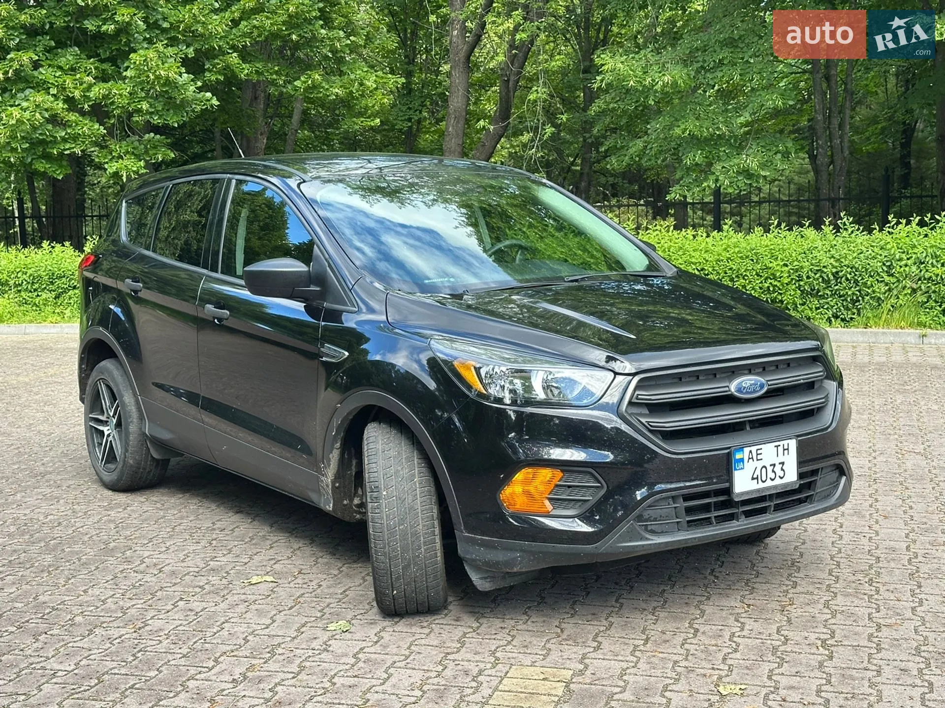 2019 Ford Escape - мініатюра 2