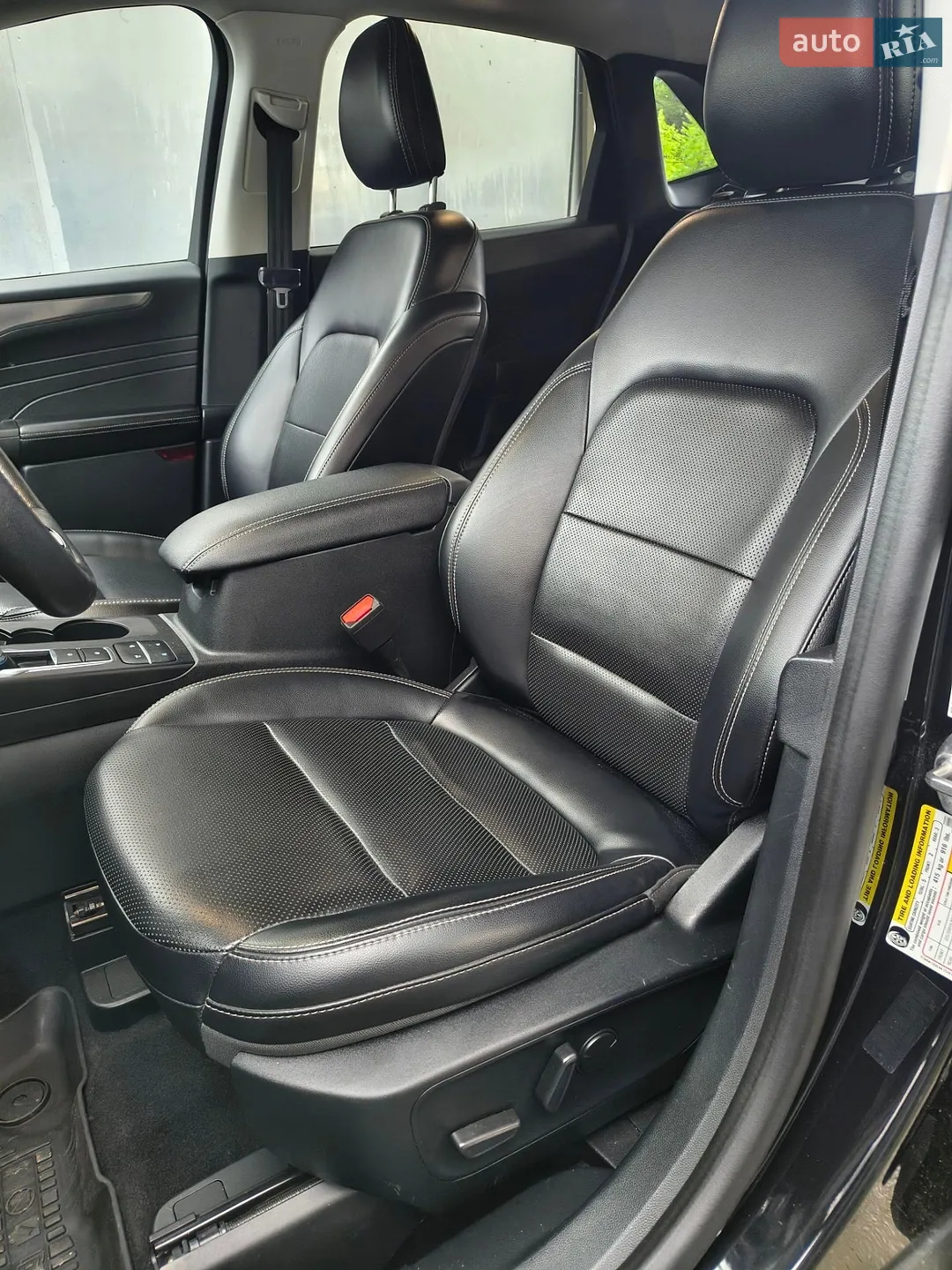 2021 Ford Escape - мініатюра 25