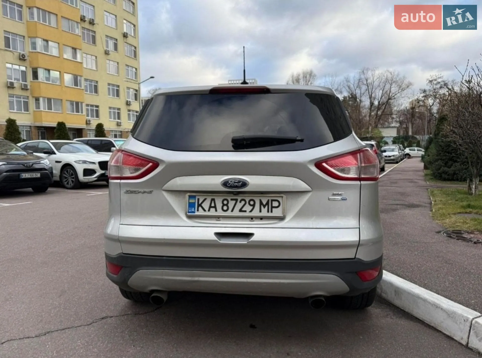 2013 Ford Escape - мініатюра 2