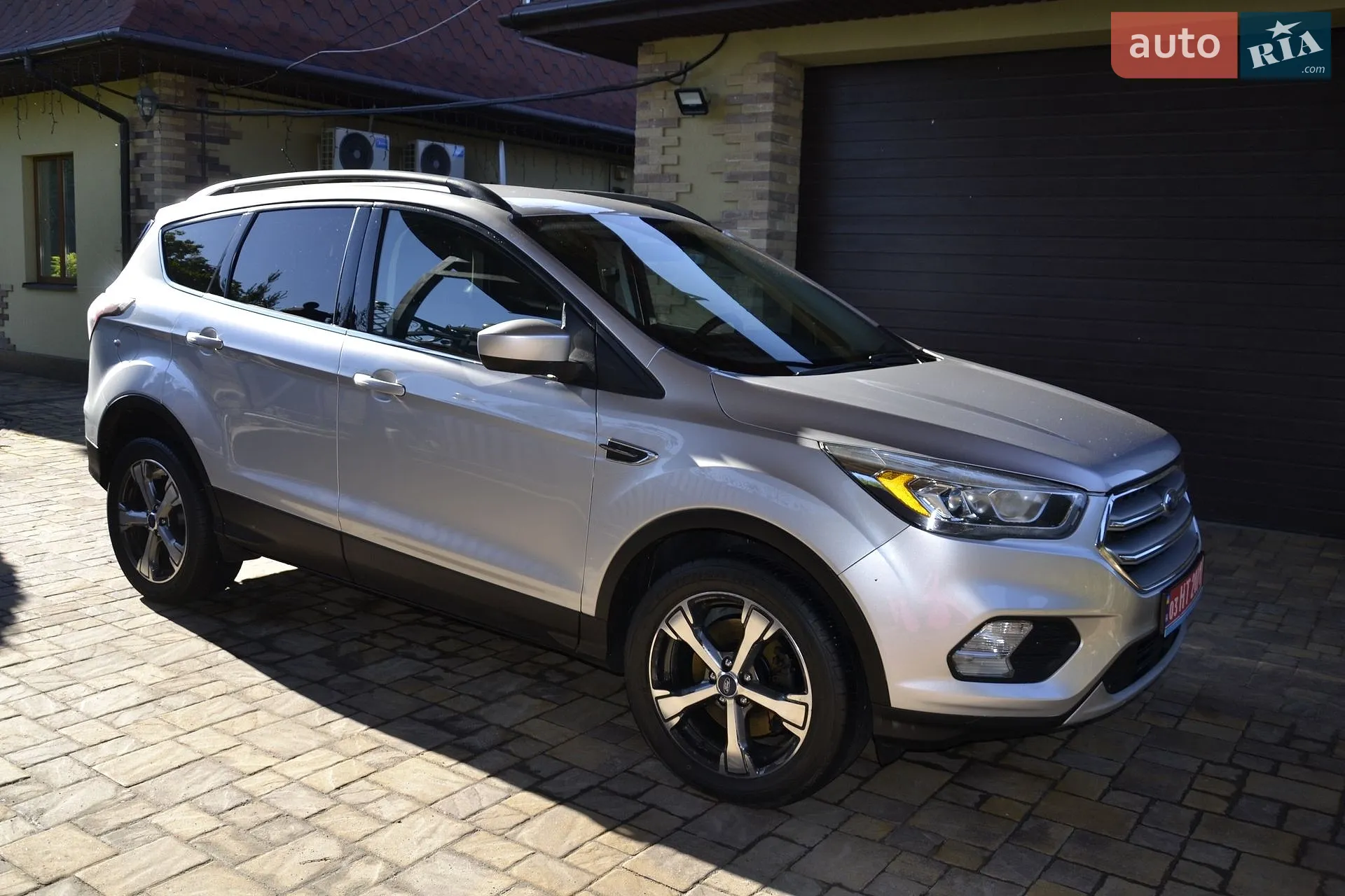 2017 Ford Escape - фото 1