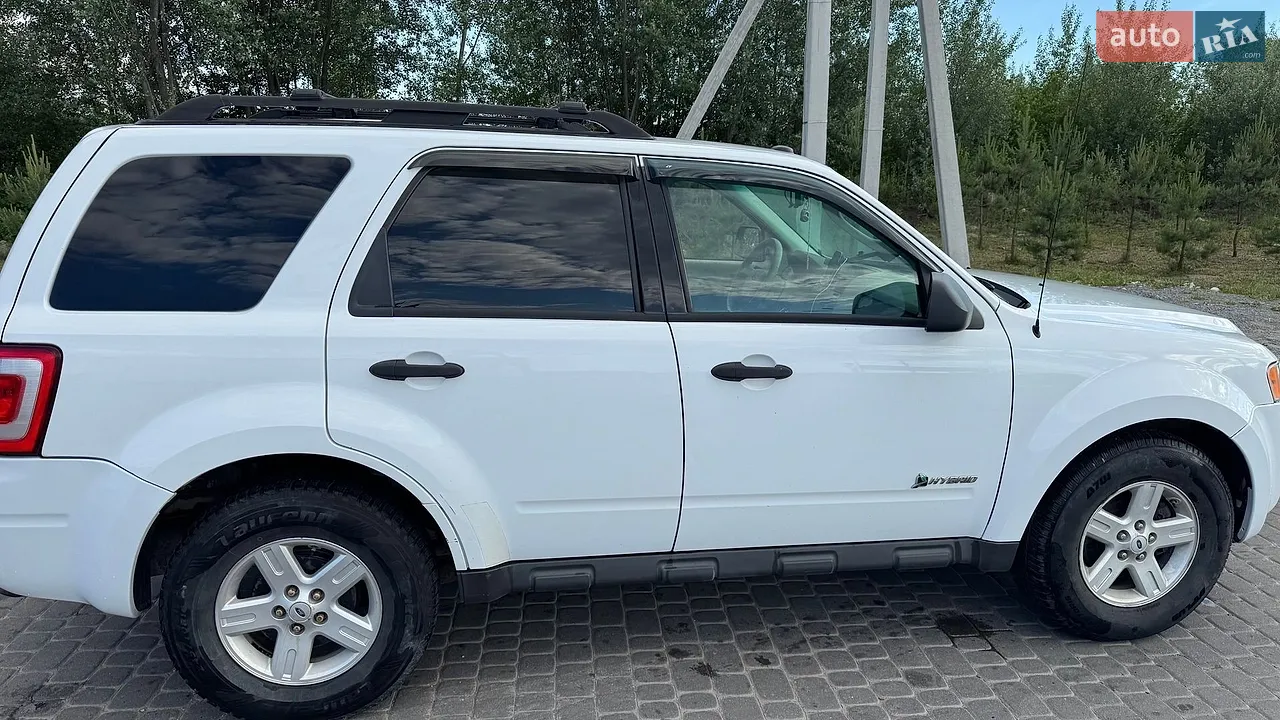 2010 Ford Escape - мініатюра 18