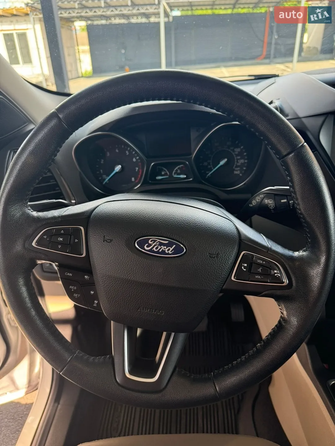 2017 Ford Escape - мініатюра 13