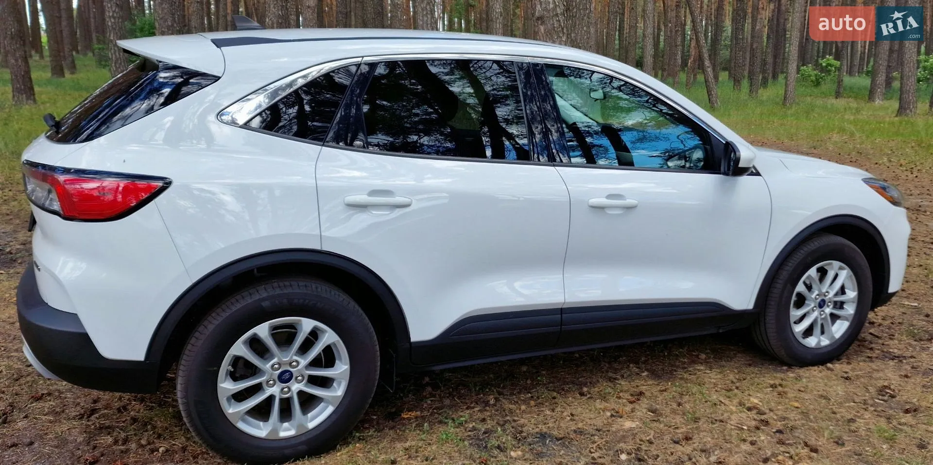 2021 Ford Escape - мініатюра 2