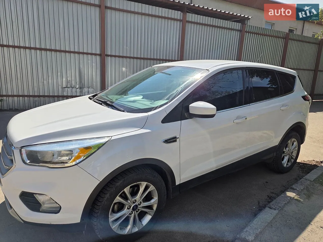 2016 Ford Escape - мініатюра 18