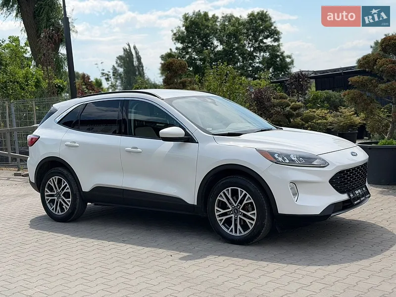 Ford Escape 2021