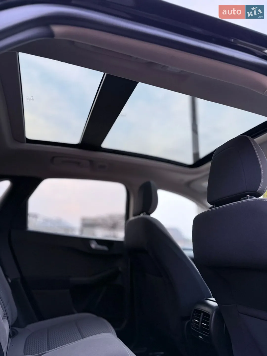 2020 Ford Escape - мініатюра 10