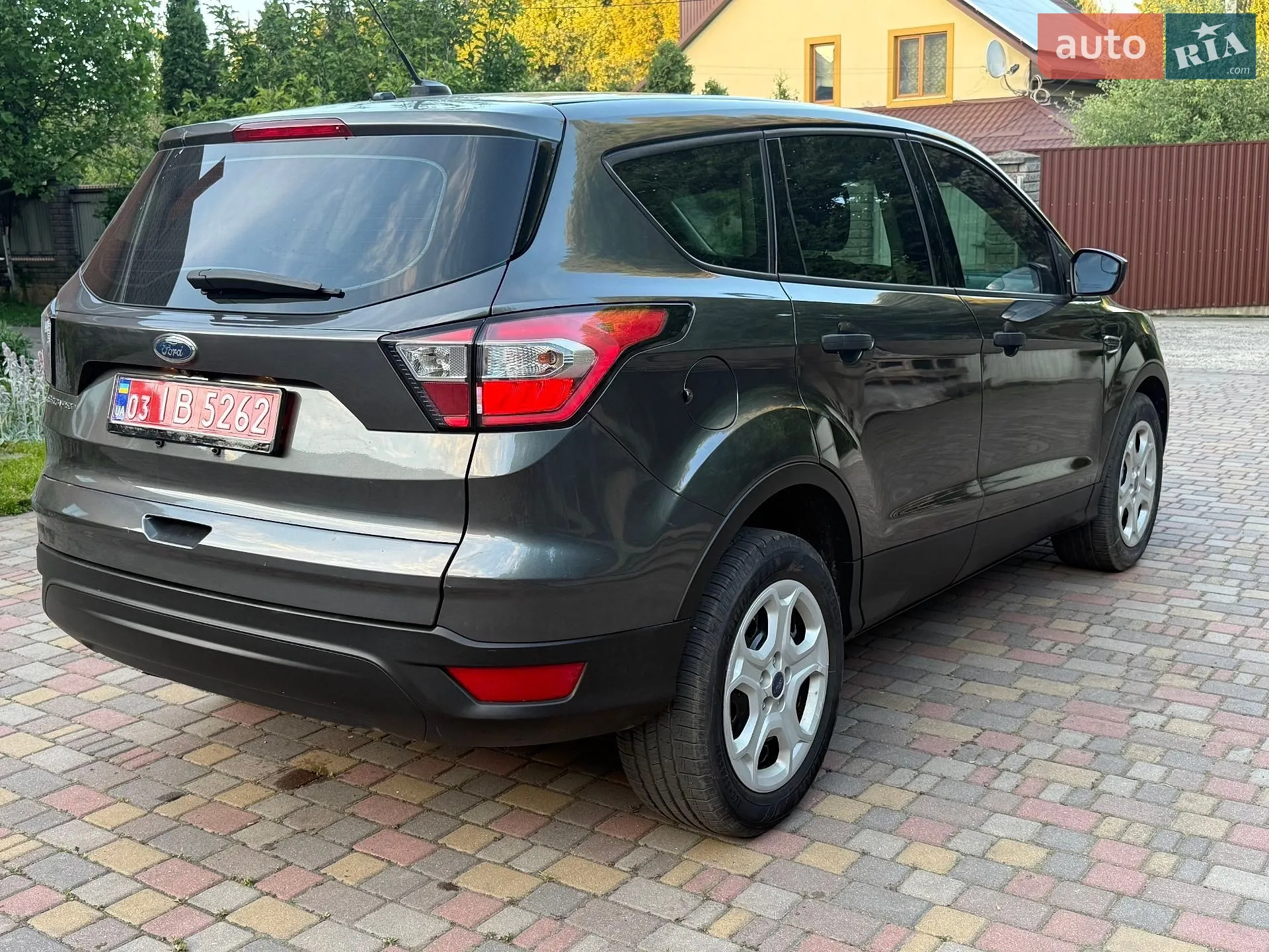 2017 Ford Escape - мініатюра 3