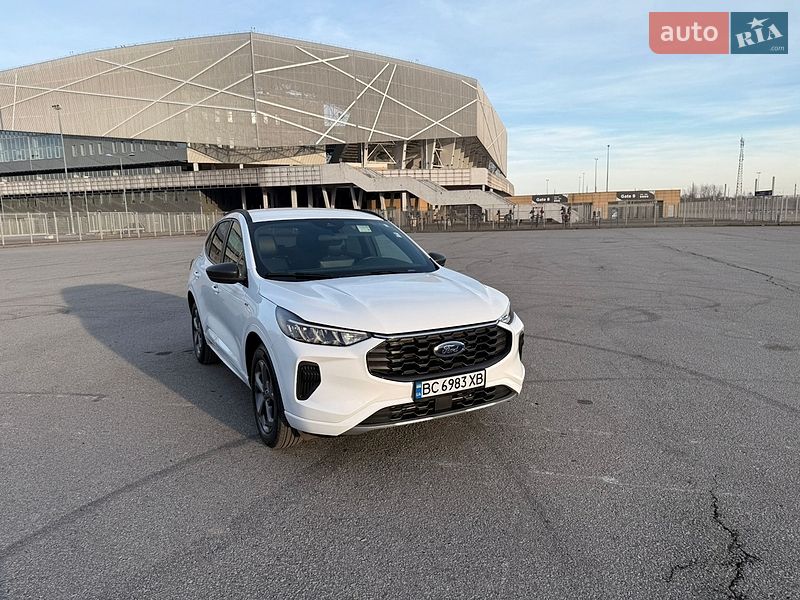 Внедорожник / Кроссовер Ford Escape 2023 в Львове