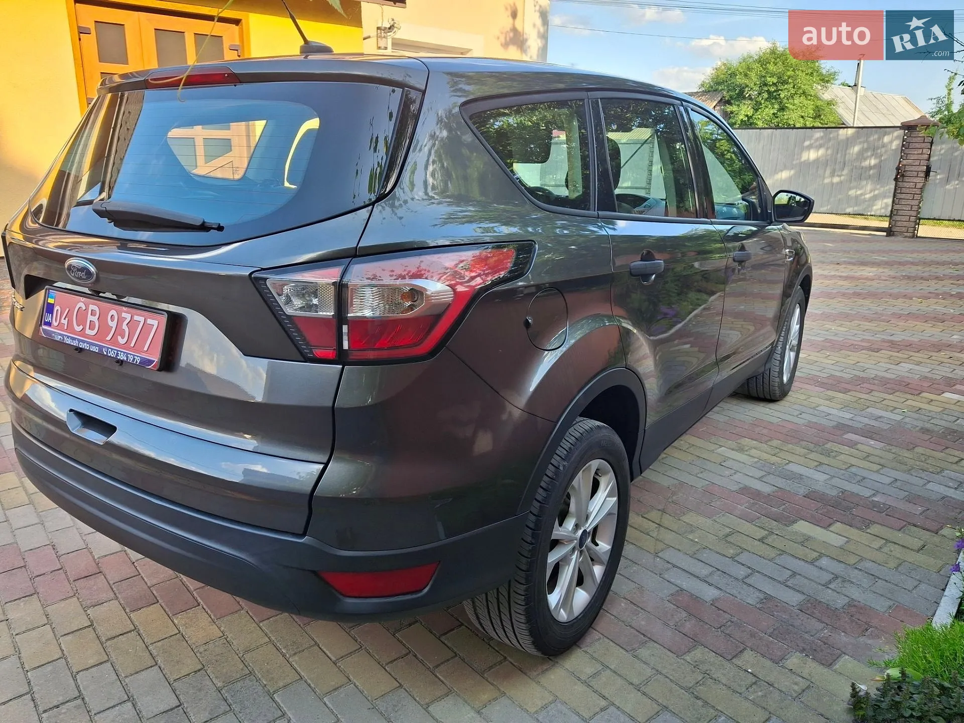 2017 Ford Escape - мініатюра 3