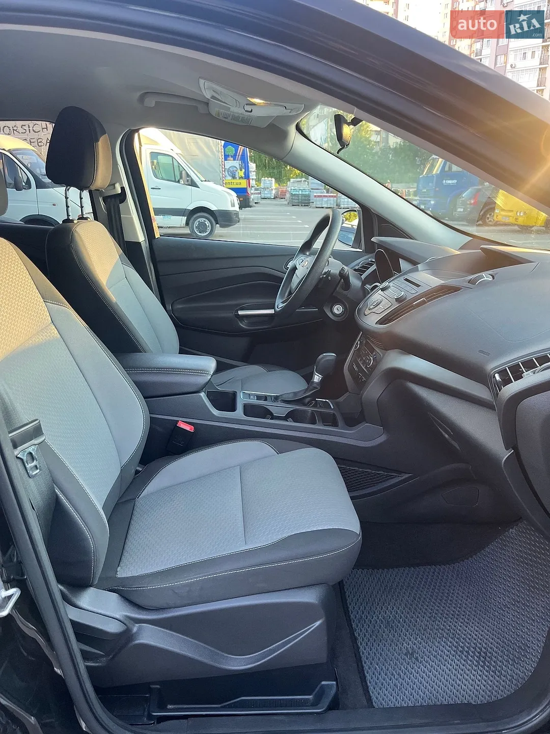 2017 Ford Escape - мініатюра 9