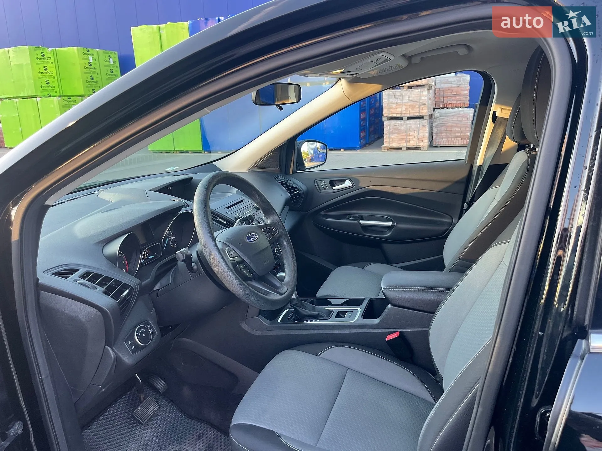 2017 Ford Escape - мініатюра 18