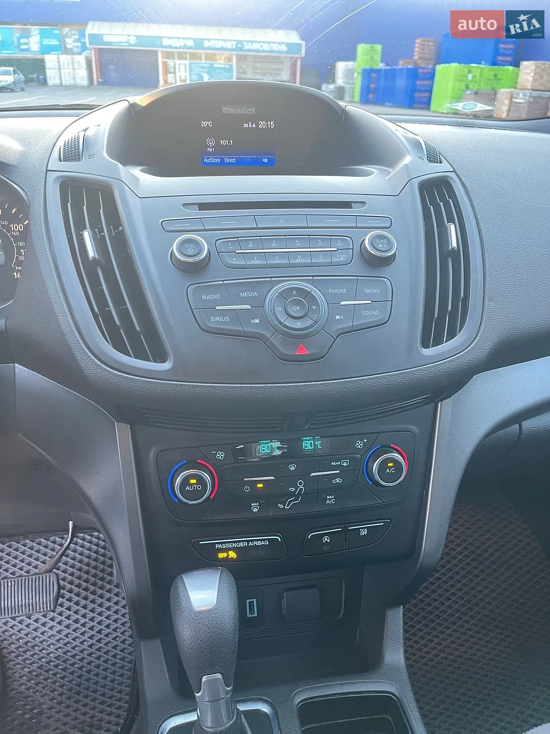 2017 Ford Escape - мініатюра 21