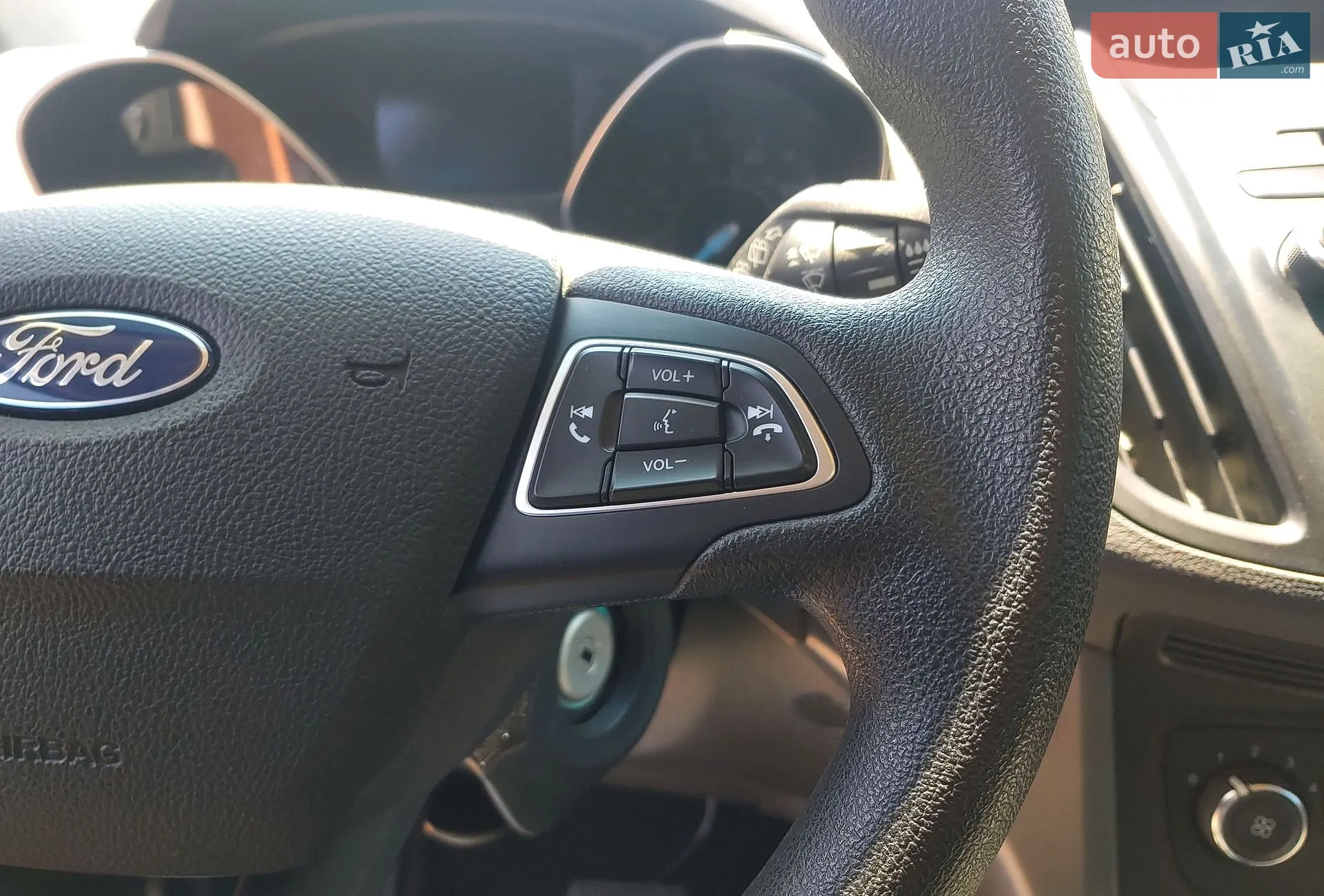 2016 Ford Escape - мініатюра 25