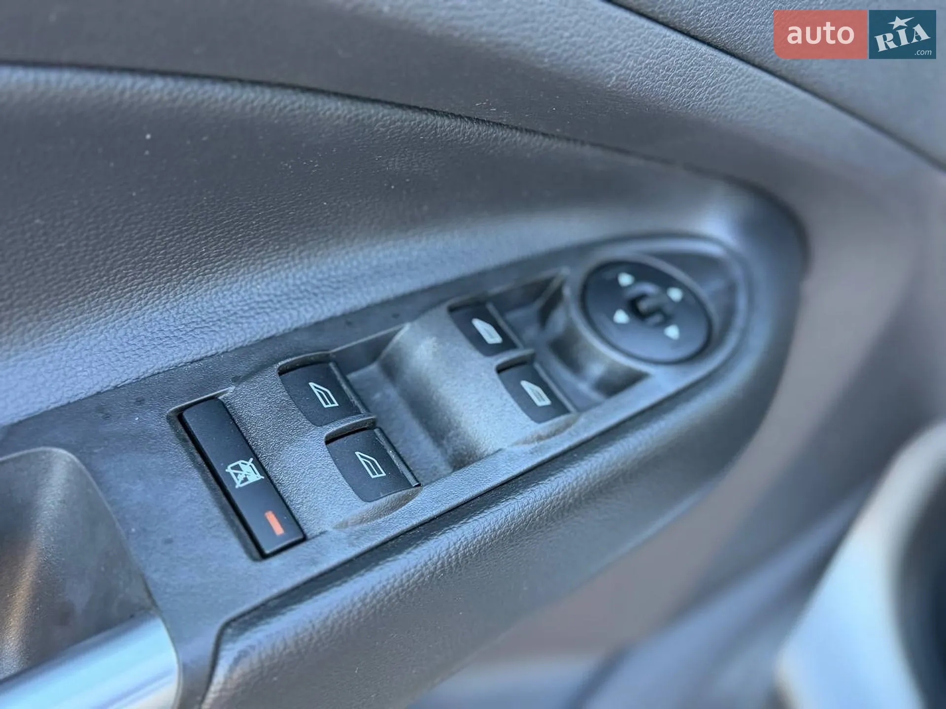2017 Ford Escape - мініатюра 11