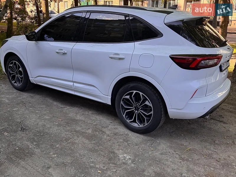 Ford Escape