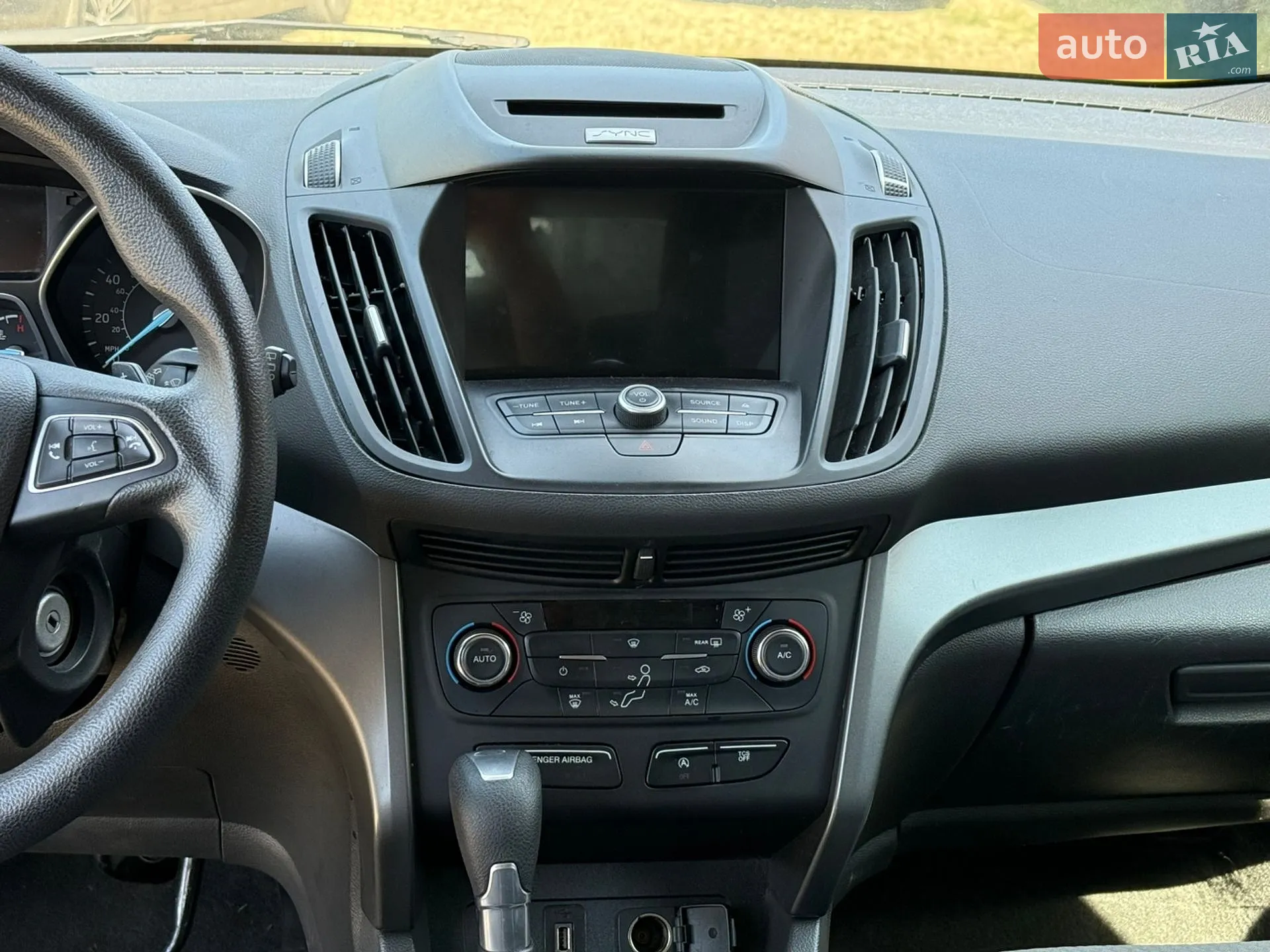 2017 Ford Escape - мініатюра 16