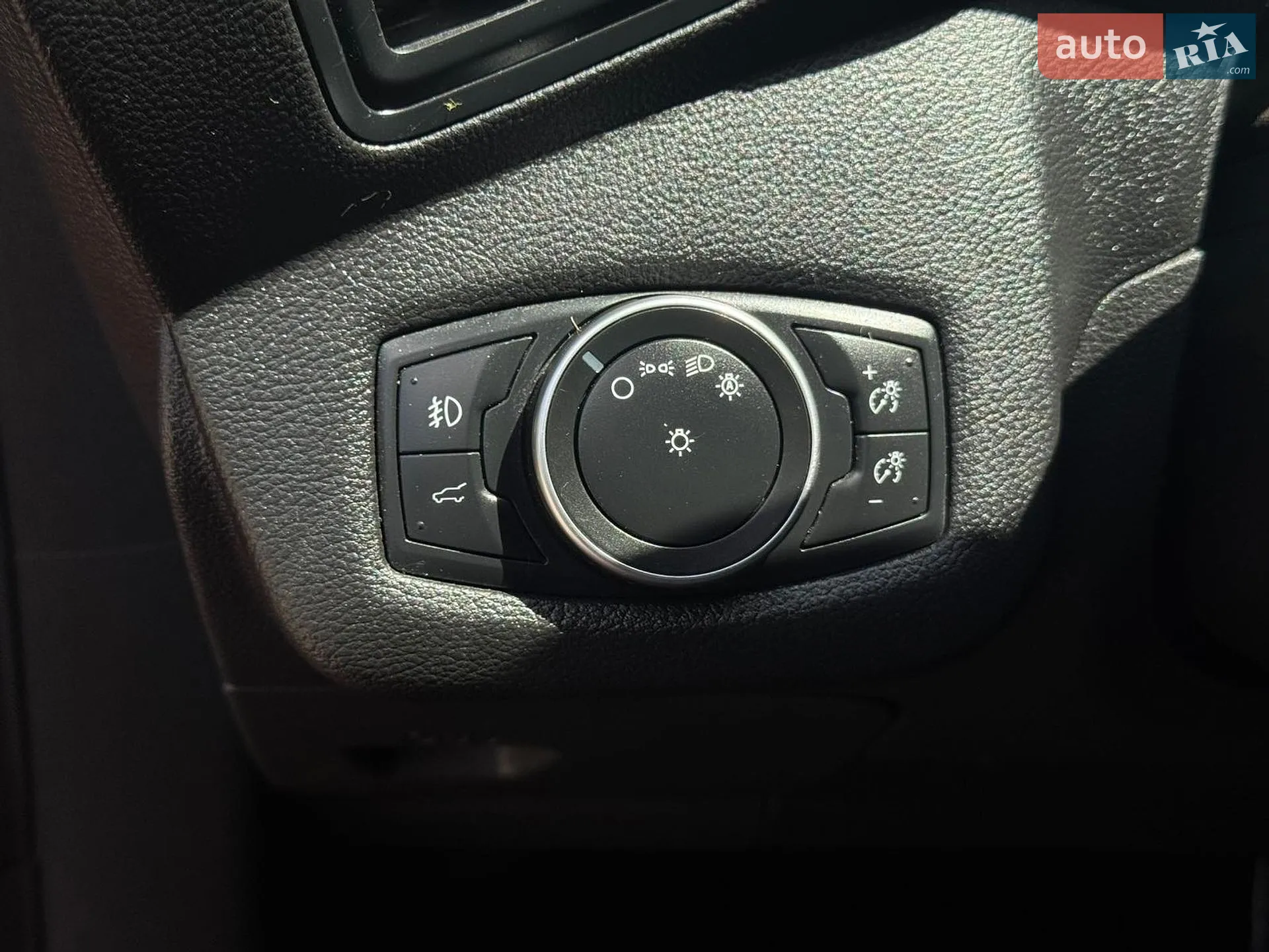 2018 Ford Escape - мініатюра 9