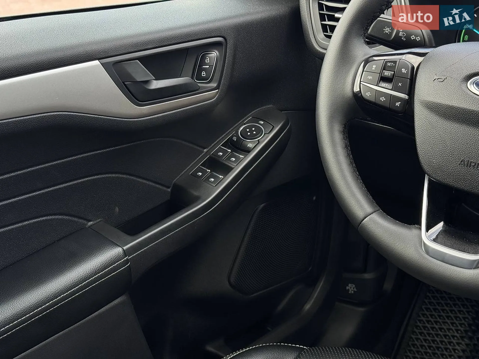 2022 Ford Escape - мініатюра 42