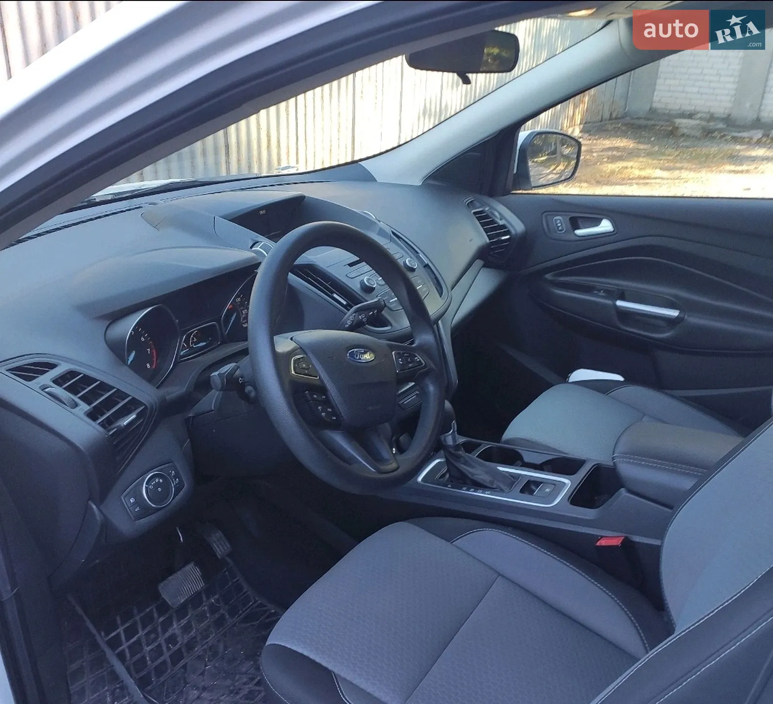 2017 Ford Escape - мініатюра 3