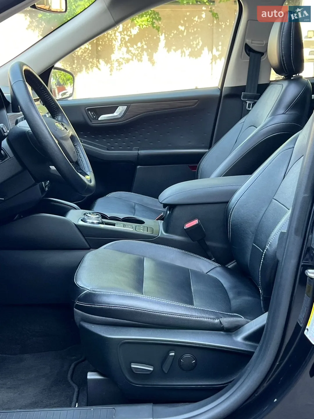2020 Ford Escape - мініатюра 24