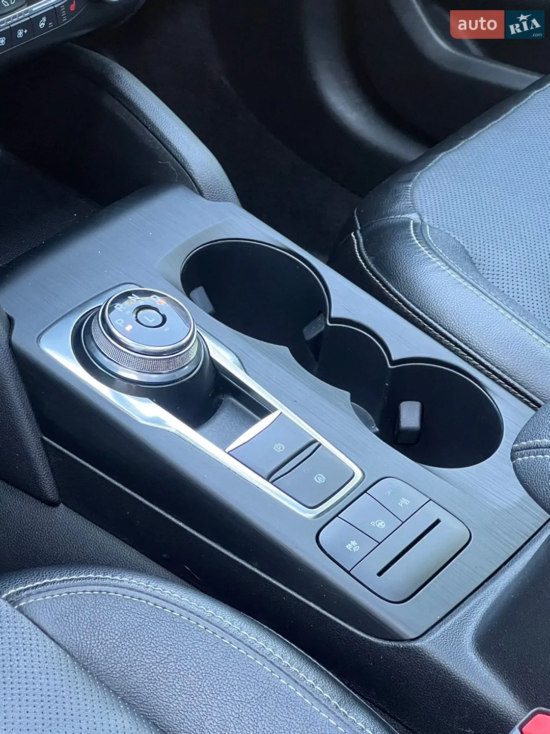 2020 Ford Escape - мініатюра 29