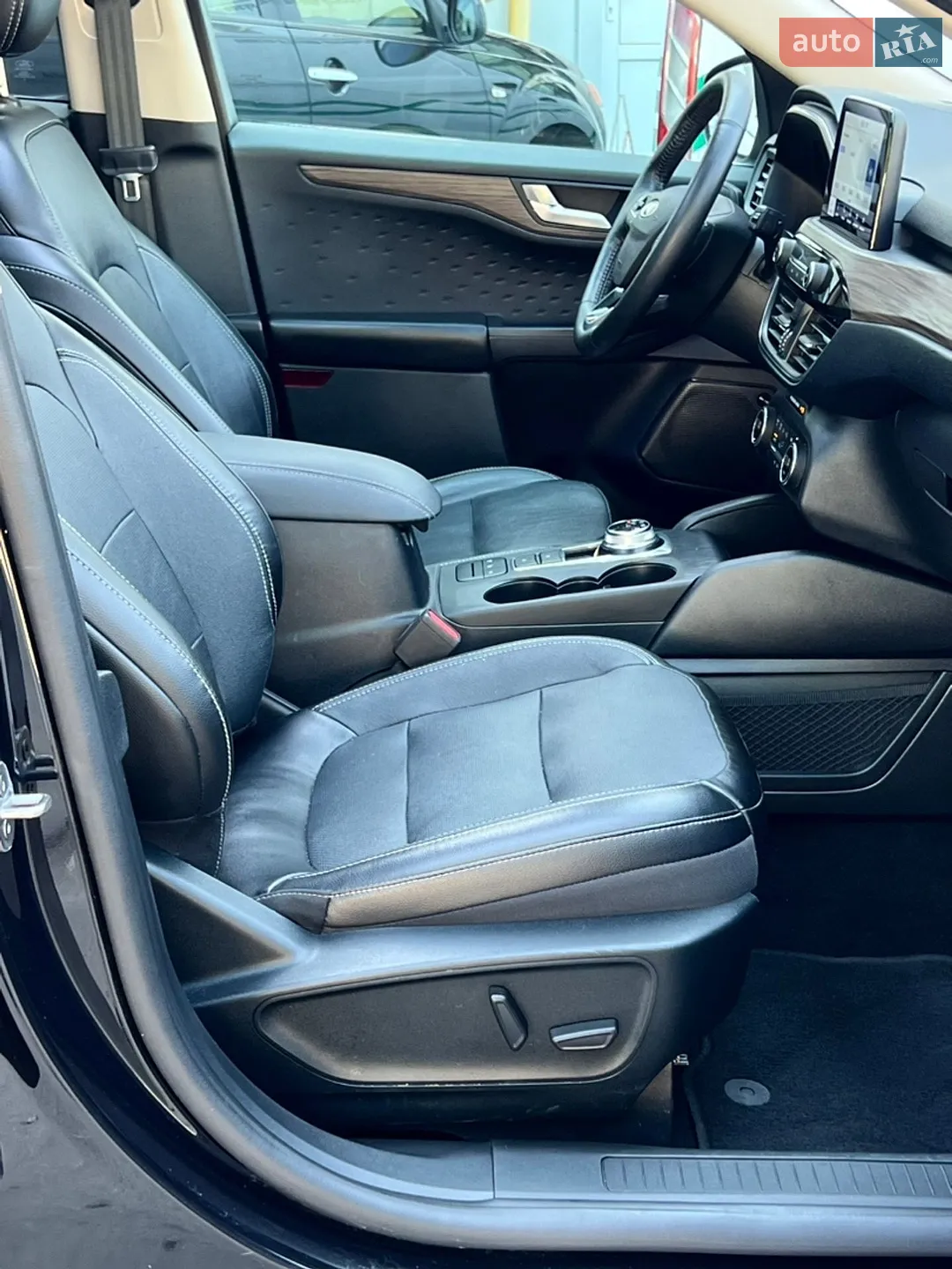 2020 Ford Escape - мініатюра 39